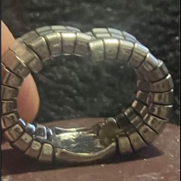 Ring Rustic Looking Cross Ring Salmon Color . Stretchable Band . New - Picture 4 of 5